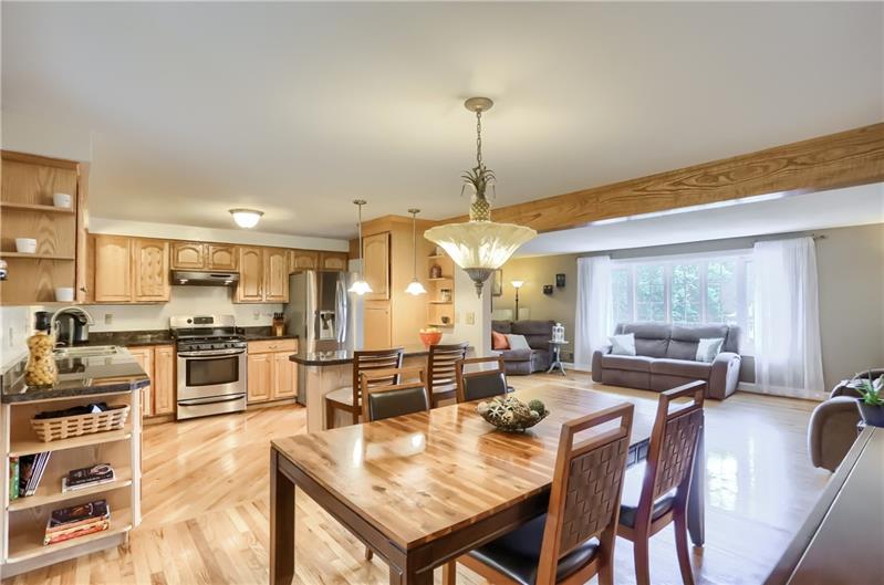 636 Fort Couch Road Pittsburgh, PA 15241 - Photo 10 of 25 Gallery Image 10