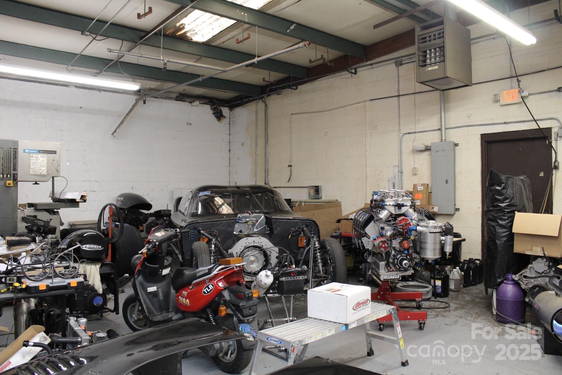 994 Rhyne Road Clover, SC 29710 - Photo 40 of 46 a room with gym equipment