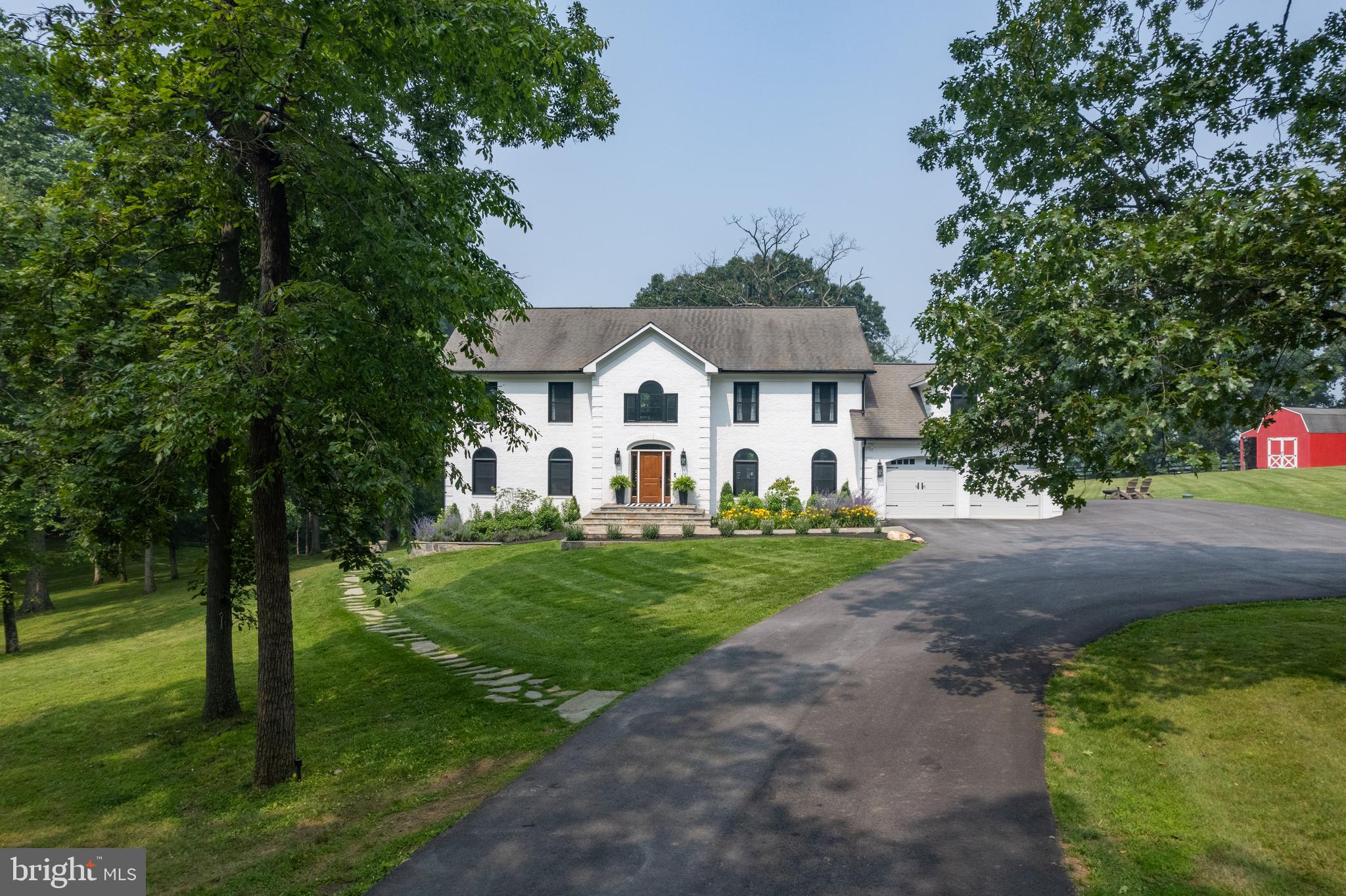 19829 Colchester Road Purcellville, VA 20132 - Photo 1 of 89 Gallery Image 1