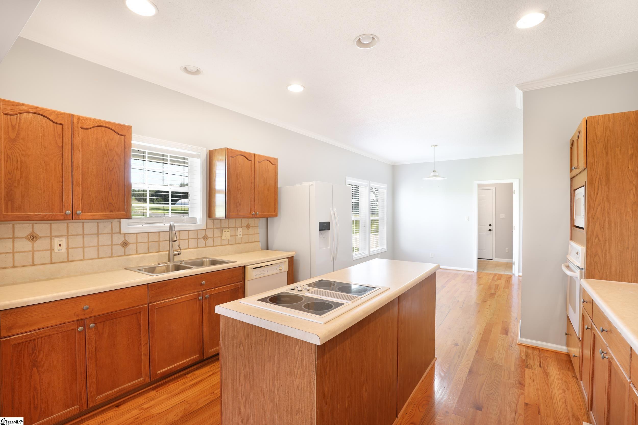 778 Belle Shoals Road Pickens, SC 29671 - Photo 14 of 39 Gallery Image 14