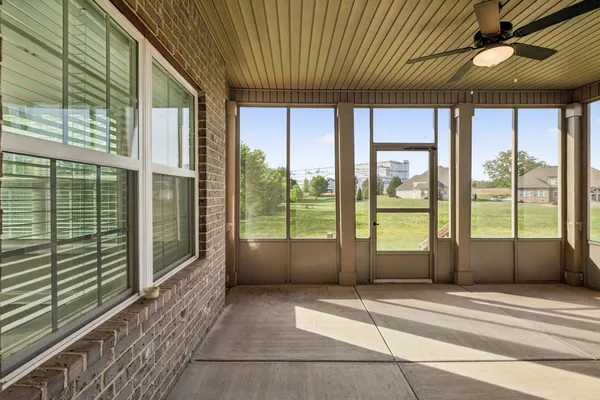 $686,900 | 333 Clarabelle Lane, Clarksville, TN 37043