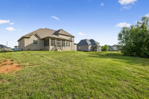 $686,900 | 333 Clarabelle Lane, Clarksville, TN 37043