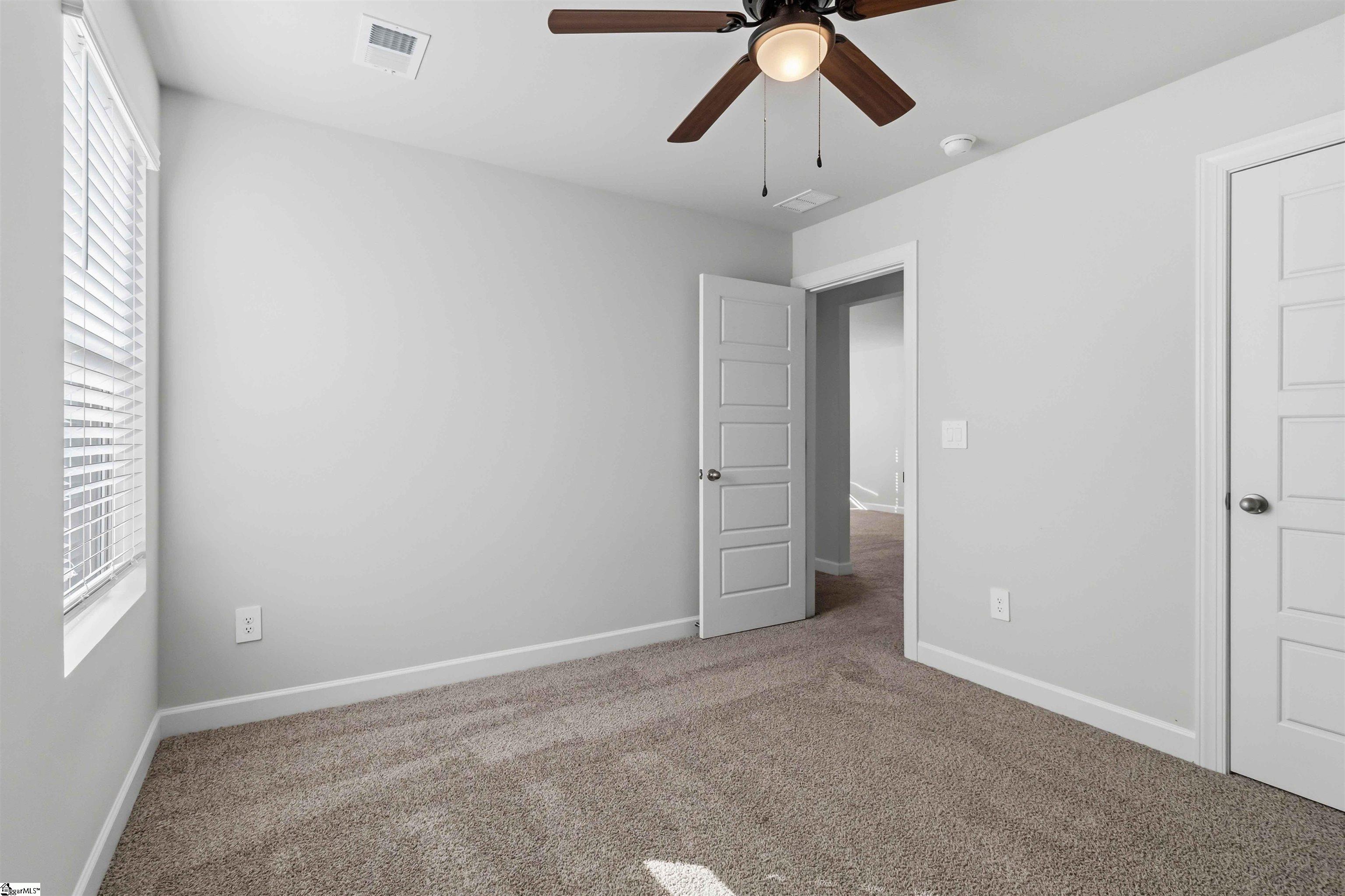 601 Hollybank Street Fountain Inn, SC 29644 - Photo 29 of 38