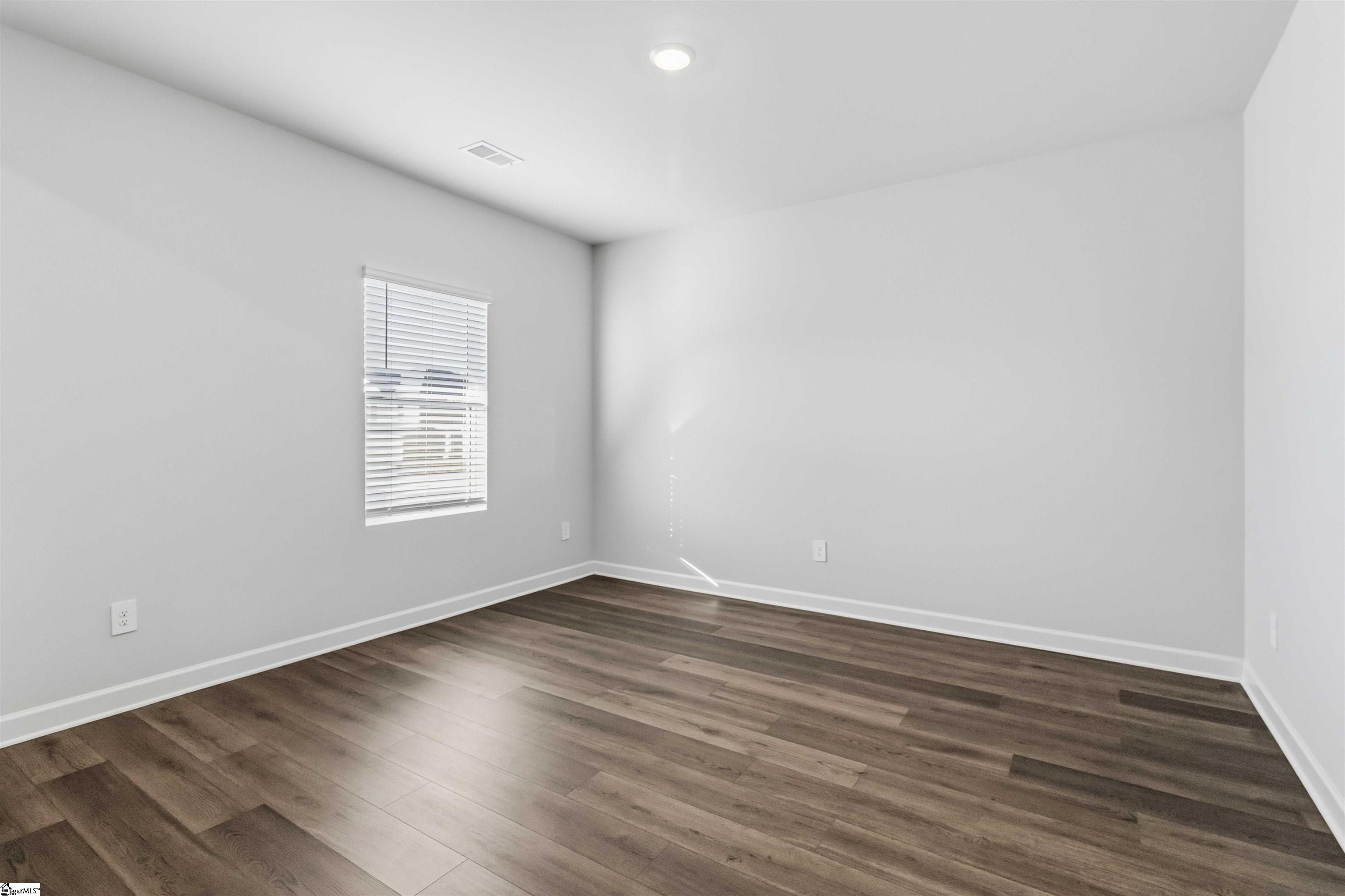 601 Hollybank Street Fountain Inn, SC 29644 - Photo 5 of 38