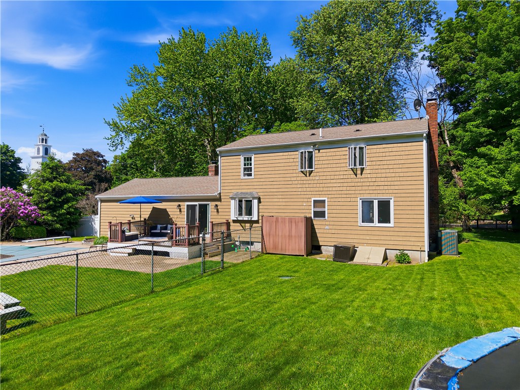 652 Old Post Road North Attleboro, MA 02760 - Photo 30 of 41