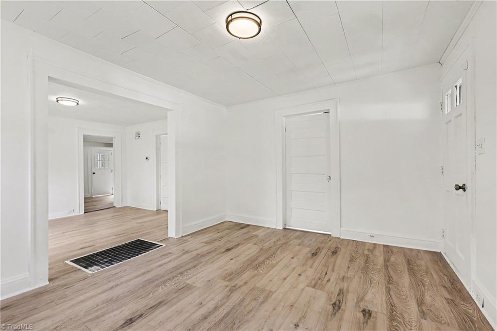 1306 Forrest Street High Point, NC 27262 - Photo 10 of 27