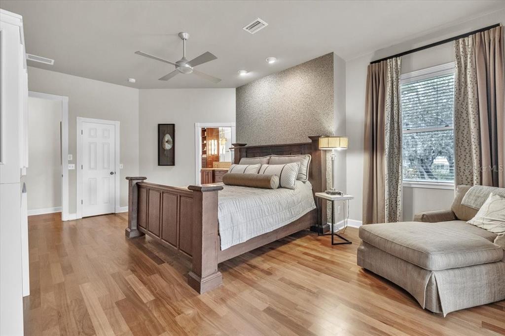 3850 Acline Road Punta Gorda, FL 33950 - Photo 18 of 50 a living room with furniture and a large window