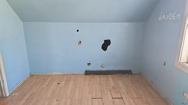 $39,900 | 14609 Lexington Avenue, Harvey, IL 60426