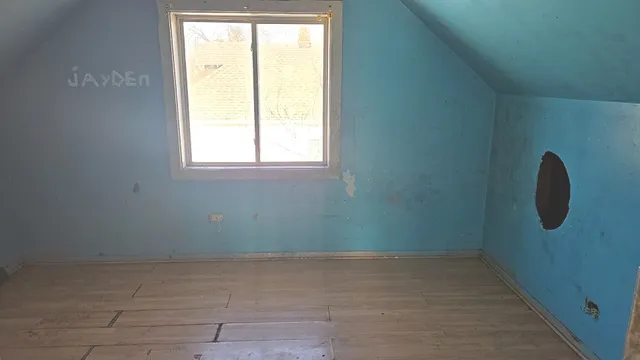 $39,900 | 14609 Lexington Avenue, Harvey, IL 60426