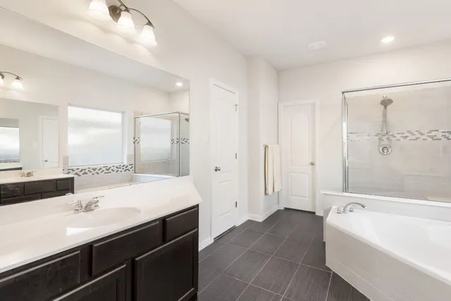 $449,000 | 277 Biscayne Bay Bend, Kyle, TX 78640