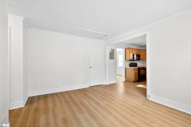 $195,000 | 790 John B White Sr Boulevard, Spartanburg, SC 29301