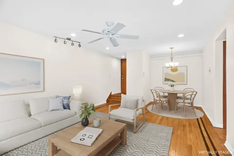 $129,900 | 125 Callan Avenue, Unit 1W, Evanston, IL 60202