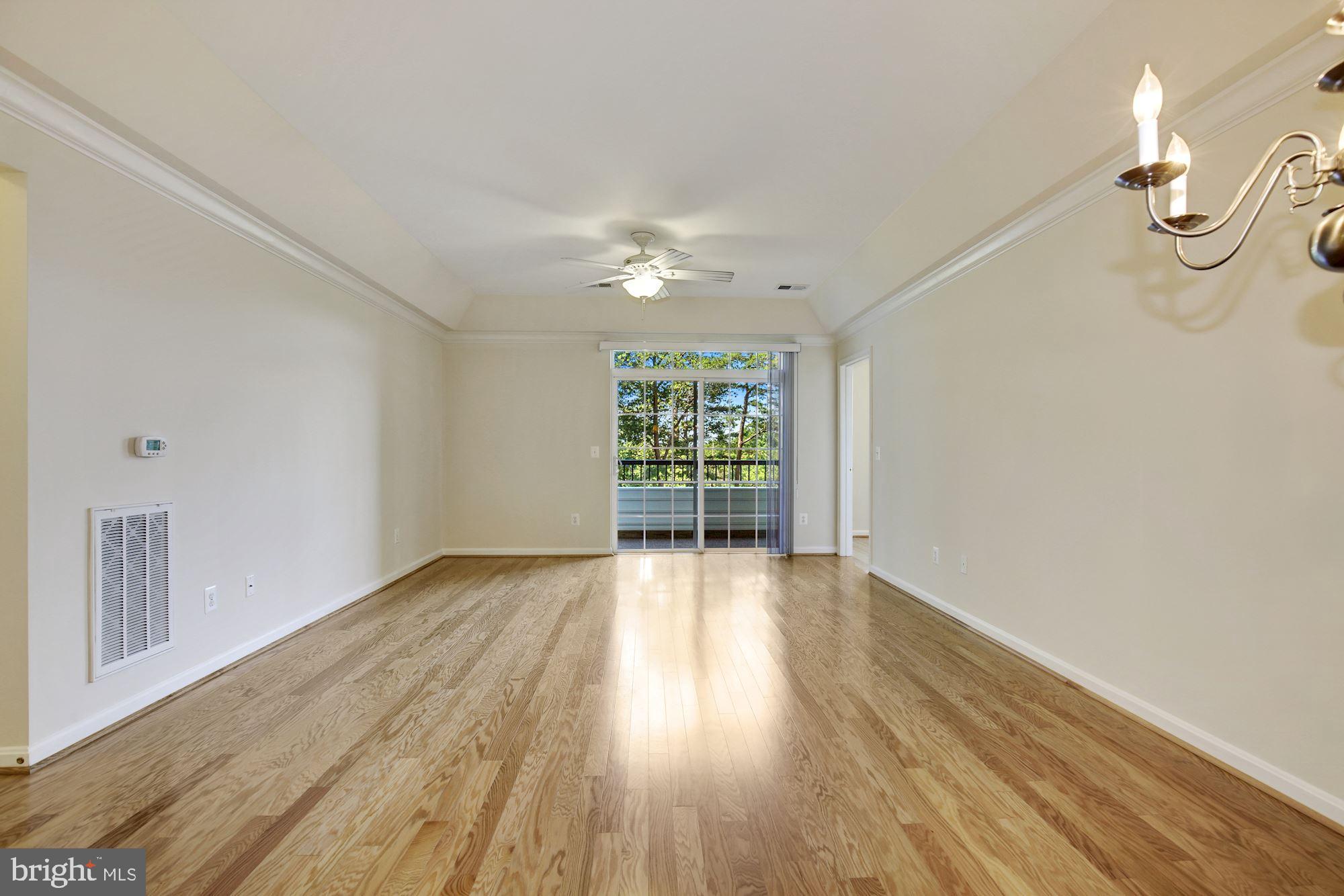 7305 Brookview Road, Unit 304 Elkridge, MD 21075 - Photo 12 of 45 9' Ceilings & Shining Hardwood Floors