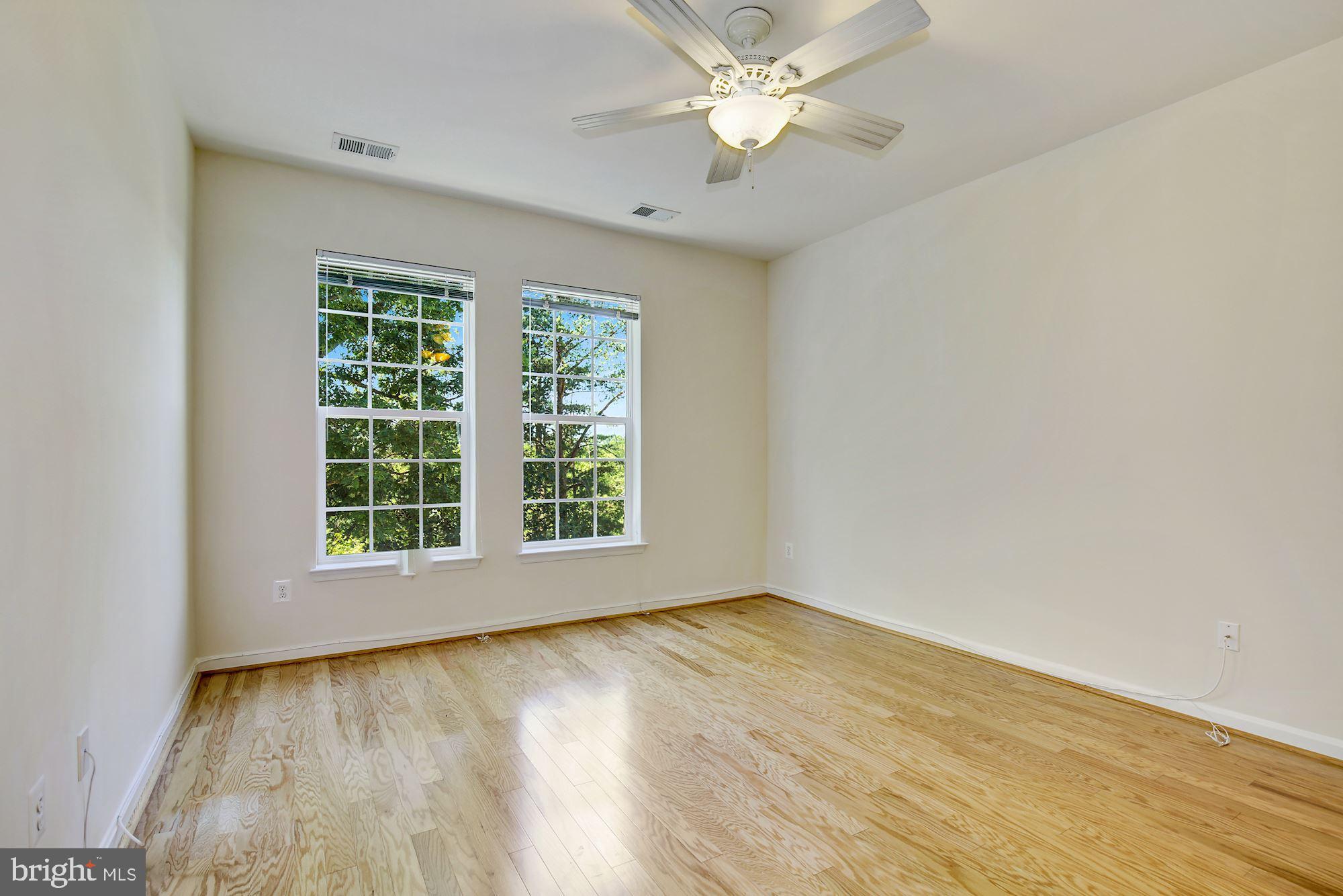 7305 Brookview Road, Unit 304 Elkridge, MD 21075 - Photo 26 of 45 Large Second Bedroom