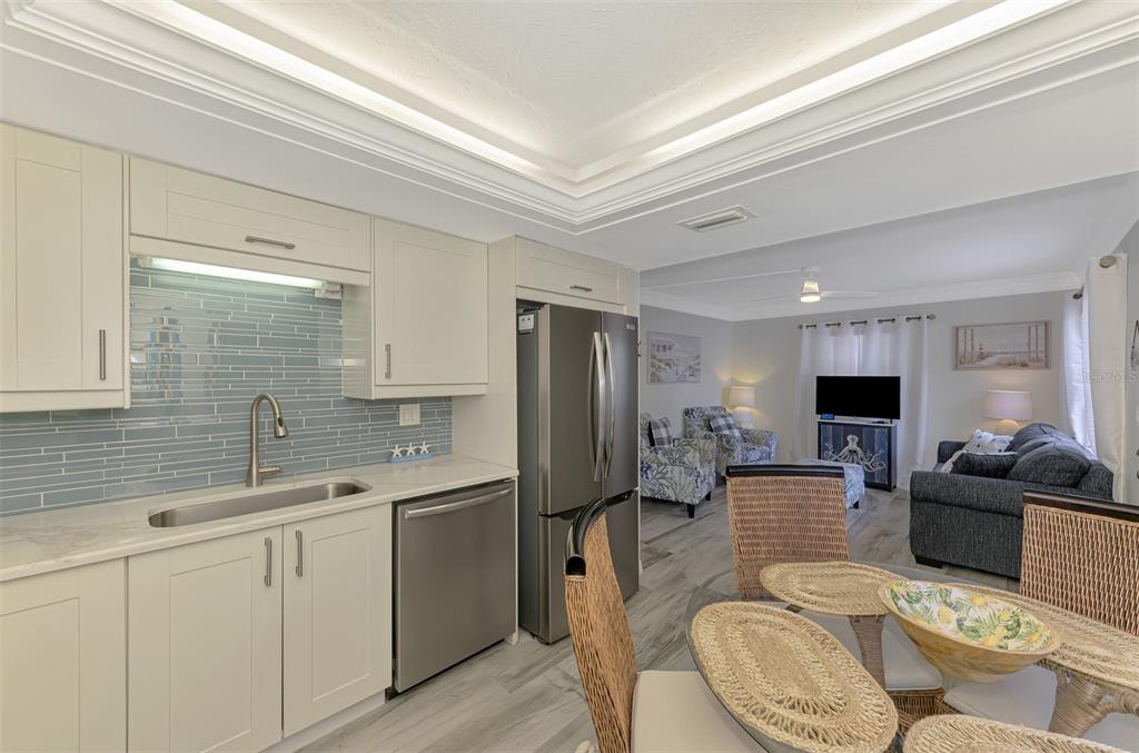 446 Canal Road, Unit 5 Sarasota, FL 34242 - Photo 13 of 64
