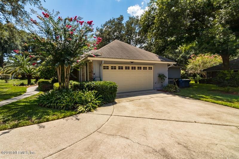 1818 Rambling Ridge Lane Jacksonville, FL 32225 - Photo 7 of 45 AFront View 8