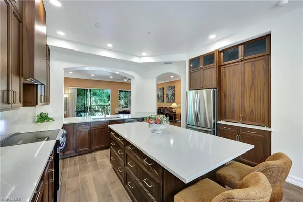 $14,000 | 2609 Estrella Drive, Unit 1902, Naples, FL 34109