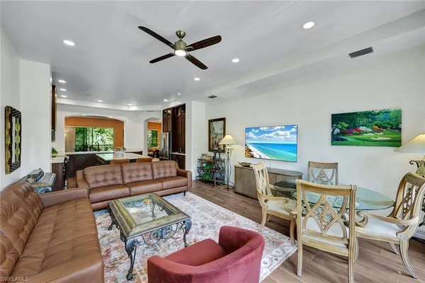 $14,000 | 2609 Estrella Drive, Unit 1902, Naples, FL 34109