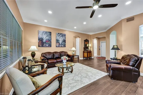 $14,000 | 2609 Estrella Drive, Unit 1902, Naples, FL 34109