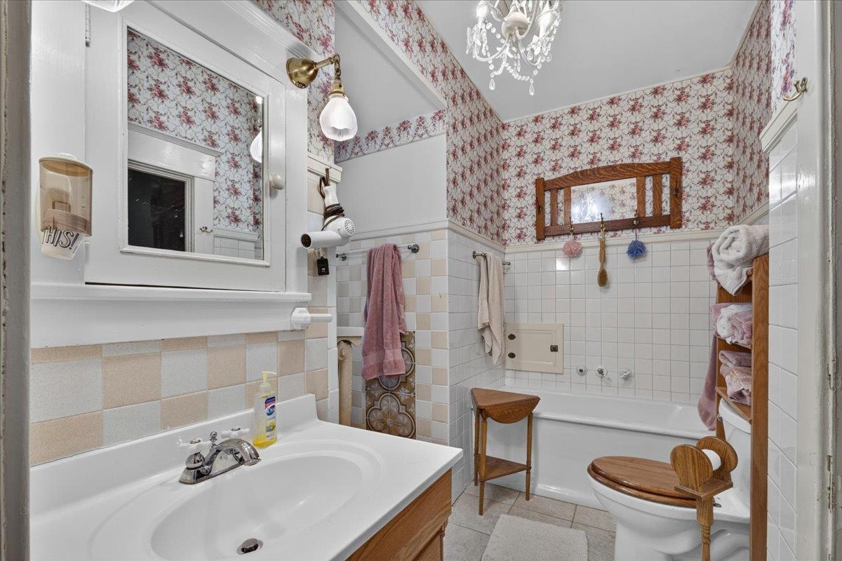 622 North 7th Street Rochelle, IL 61068 - Photo 43 of 53