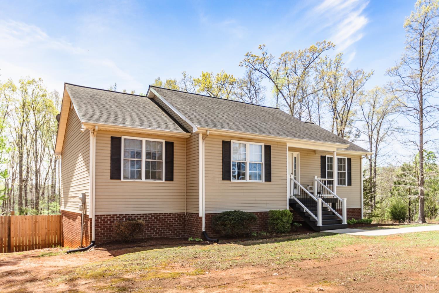 396 Rocks Church Road Pamplin, VA 23958 - Photo 3 of 39 Gallery Image 3