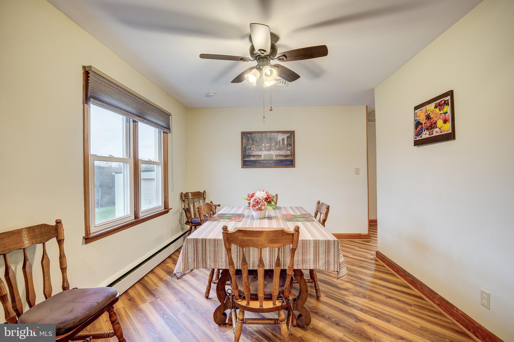 3724 Millers Station Road Manchester, MD 21102 - Photo 15 of 38 Formal Dining