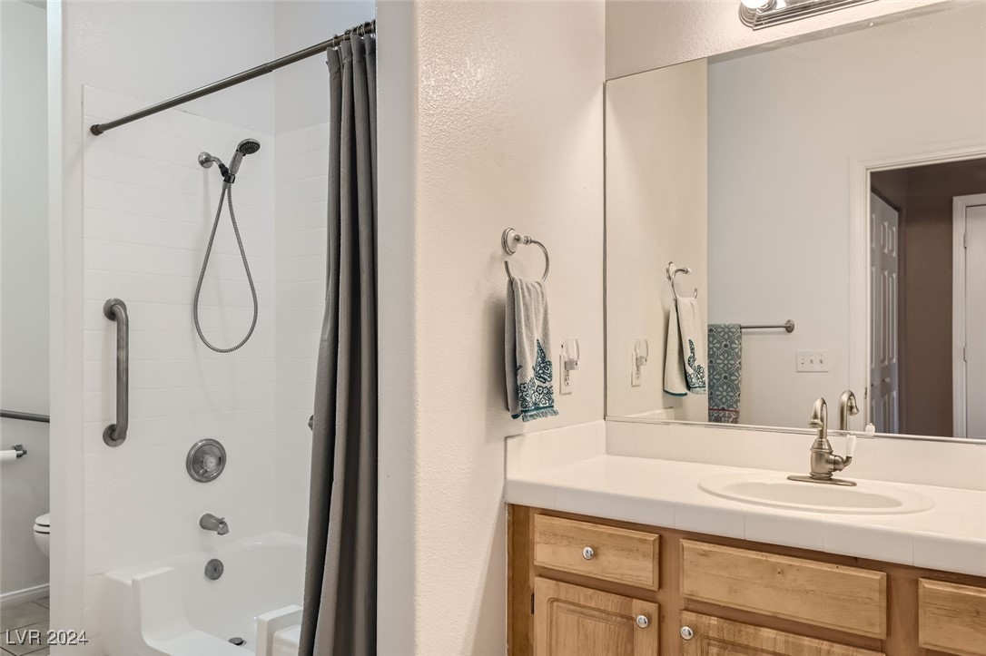 4980 Black Bear Road, Unit 102 Las Vegas, NV 89149 - Photo 8 of 17