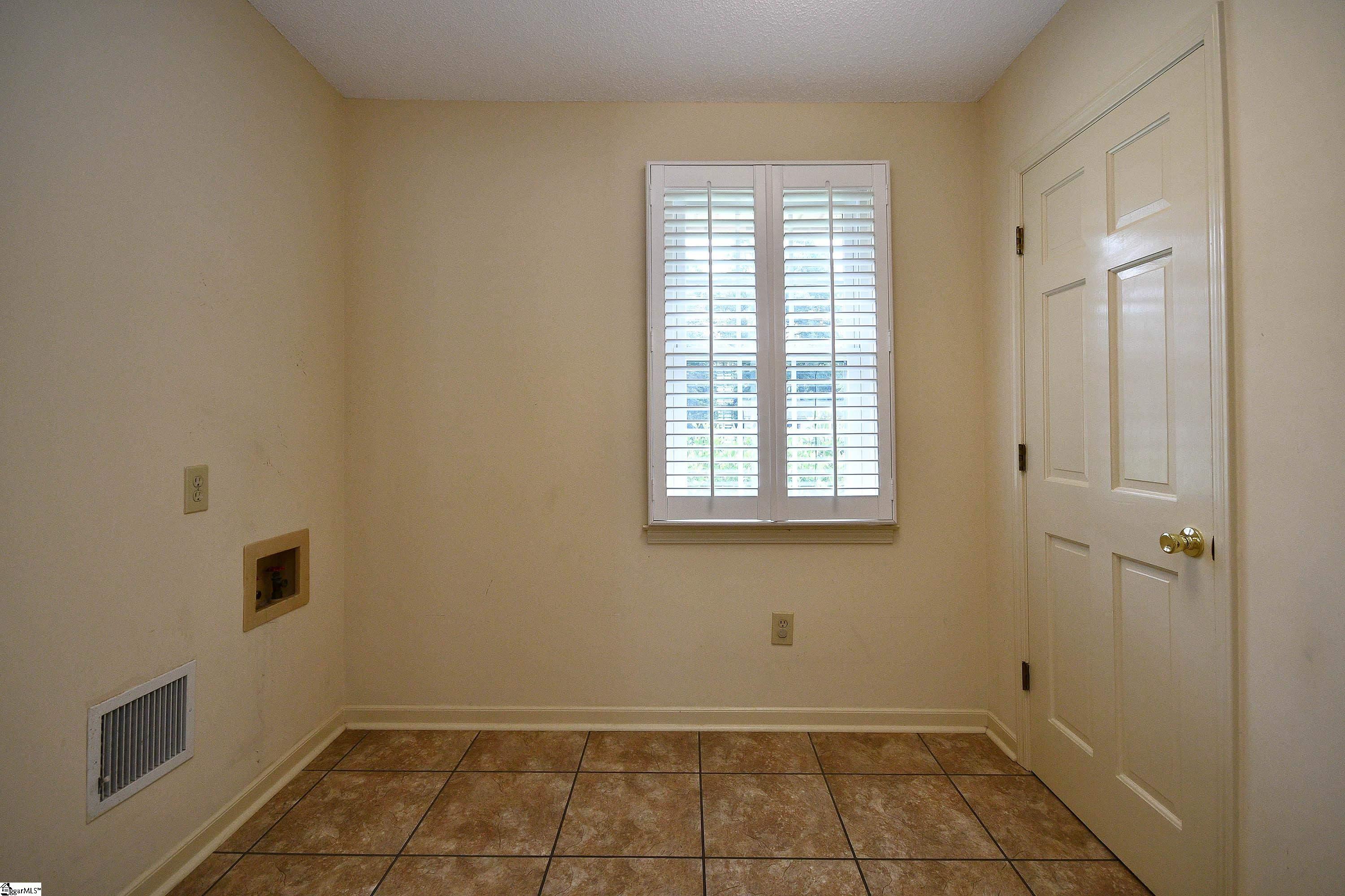 228 Eastbourne Road Greenville, SC 29611 - Photo 22 of 36 Gallery Image 22
