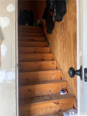 $149,900 | 129 Eagle Street, Pomfret, NY 14063