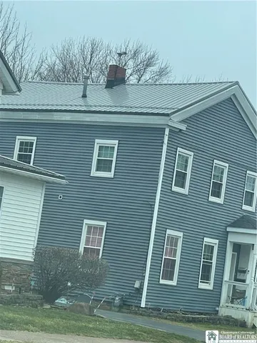 $149,900 | 129 Eagle Street, Pomfret, NY 14063