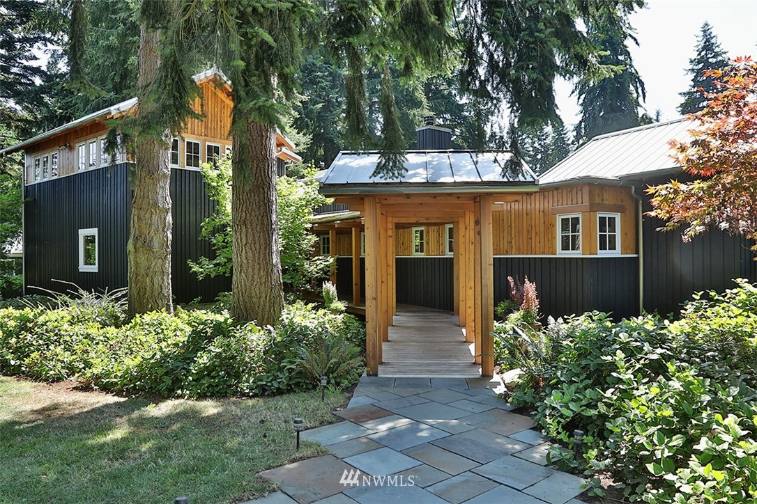 3458 Swede Hill Road Clinton, WA 98236 - Photo 1 of 40 Gallery Image 1
