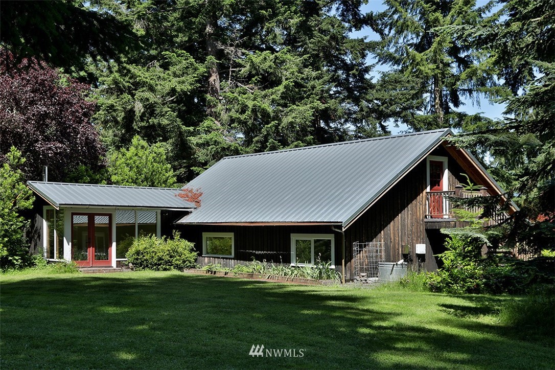 3458 Swede Hill Road Clinton, WA 98236 - Photo 34 of 40 Gallery Image 34
