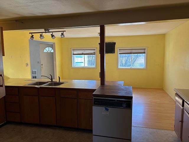 210 North E Foster Street Creston, WA 99117 - Photo 5 of 15