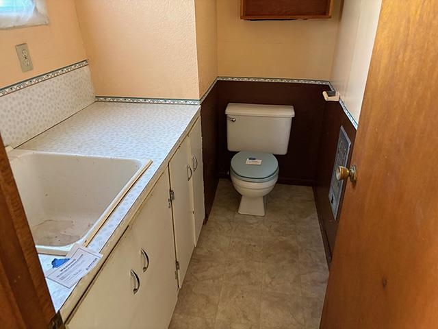 210 North E Foster Street Creston, WA 99117 - Photo 10 of 15