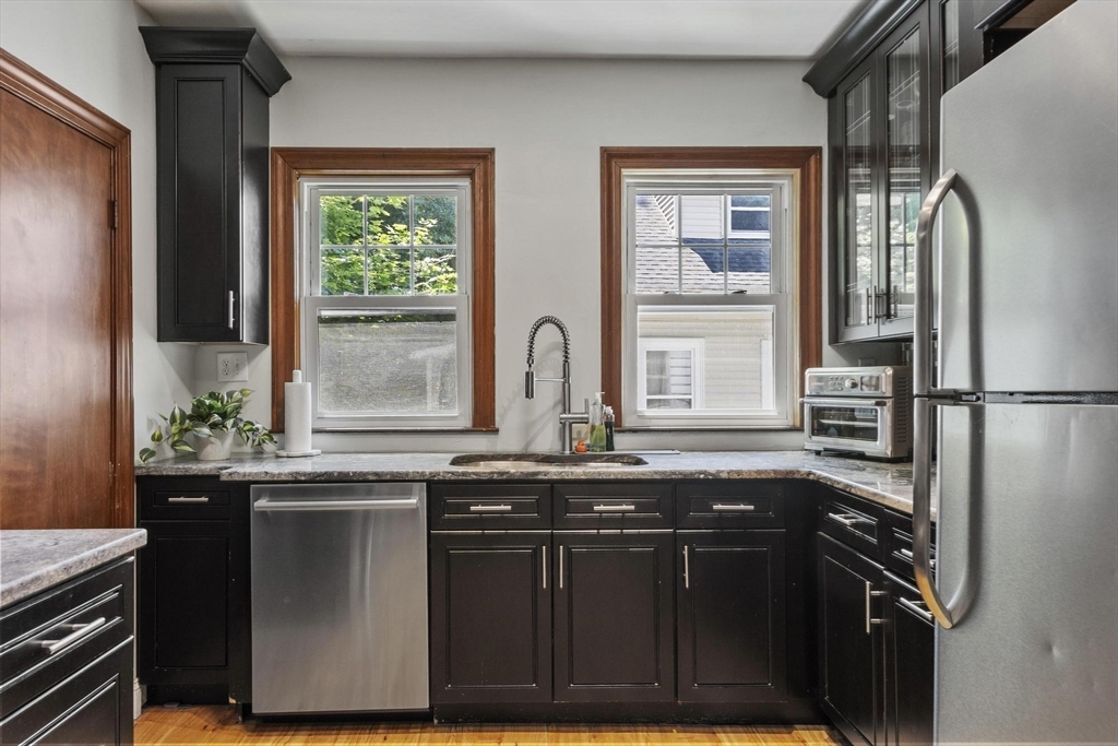 55 East Bates Road, Unit B Watertown, MA 02472 - Photo 25 of 42
