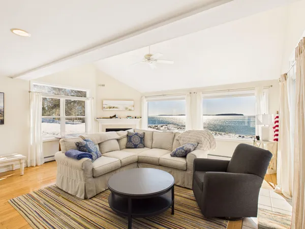 $1,875,000 | 1 Mussel Ridge Lane, Owls Head, ME 04854