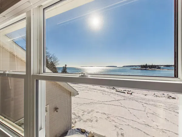 $1,875,000 | 1 Mussel Ridge Lane, Owls Head, ME 04854