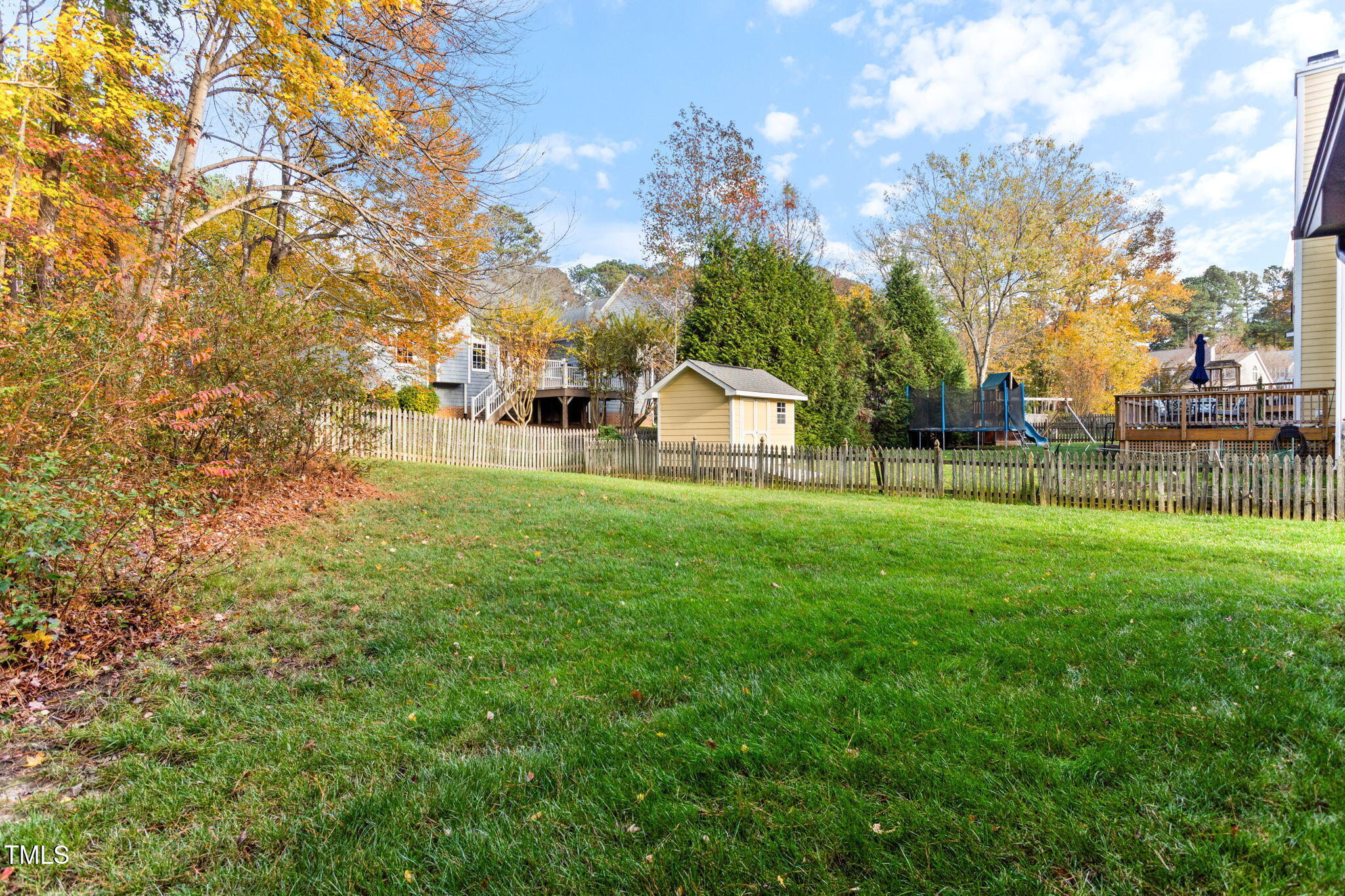 12404 Tappersfield Court Raleigh, NC 27613 - Photo 35 of 46 34-web-or-mls-12404-tappersfield-ct