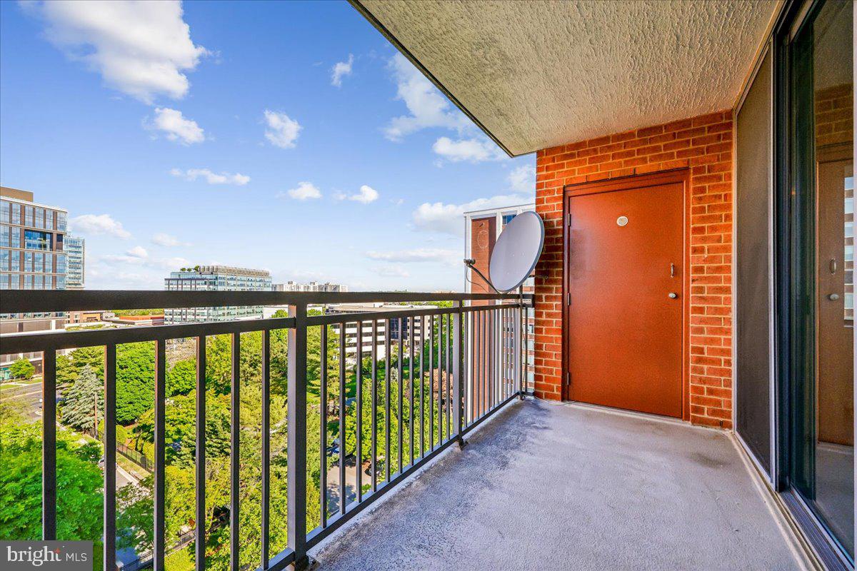 11710 Old Georgetown Road, Unit 1029 North Bethesda, MD 20852 - Photo 18 of 70