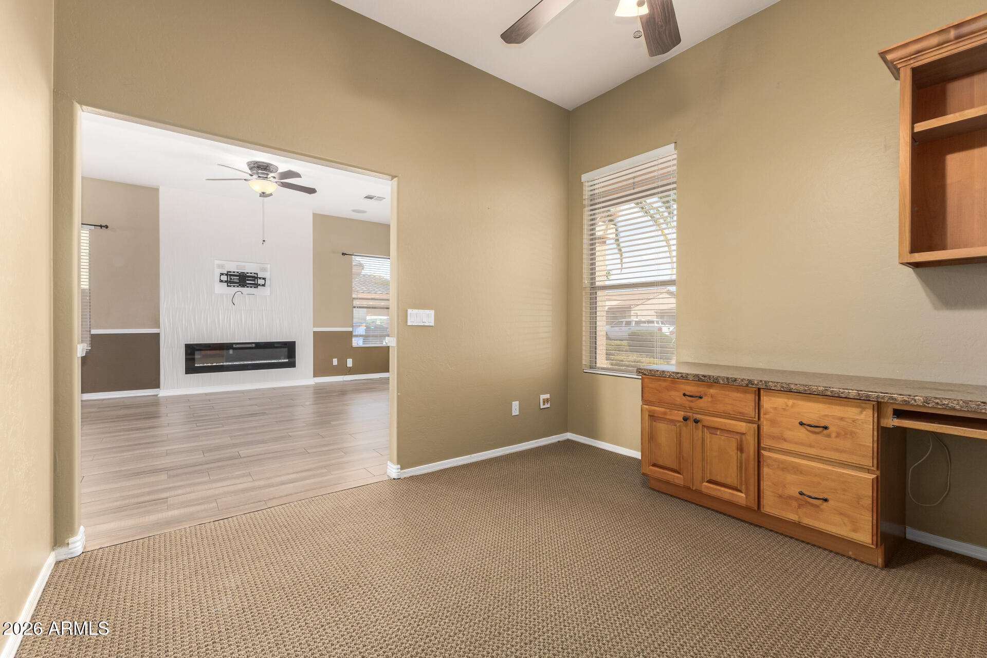 1644 East Orangewood Street Gilbert, AZ 85296 - Photo 11 of 40 10 - Orangewood