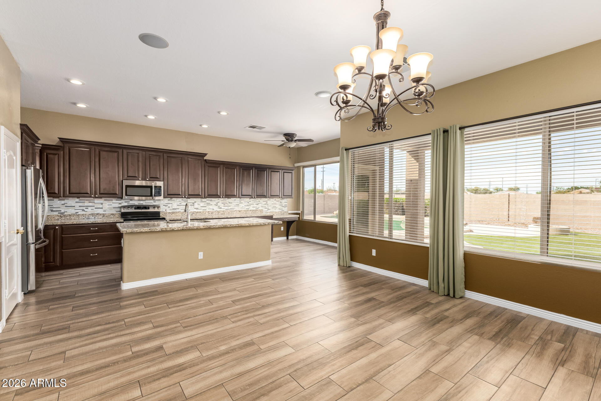 1644 East Orangewood Street Gilbert, AZ 85296 - Photo 15 of 40 14 - Orangewood