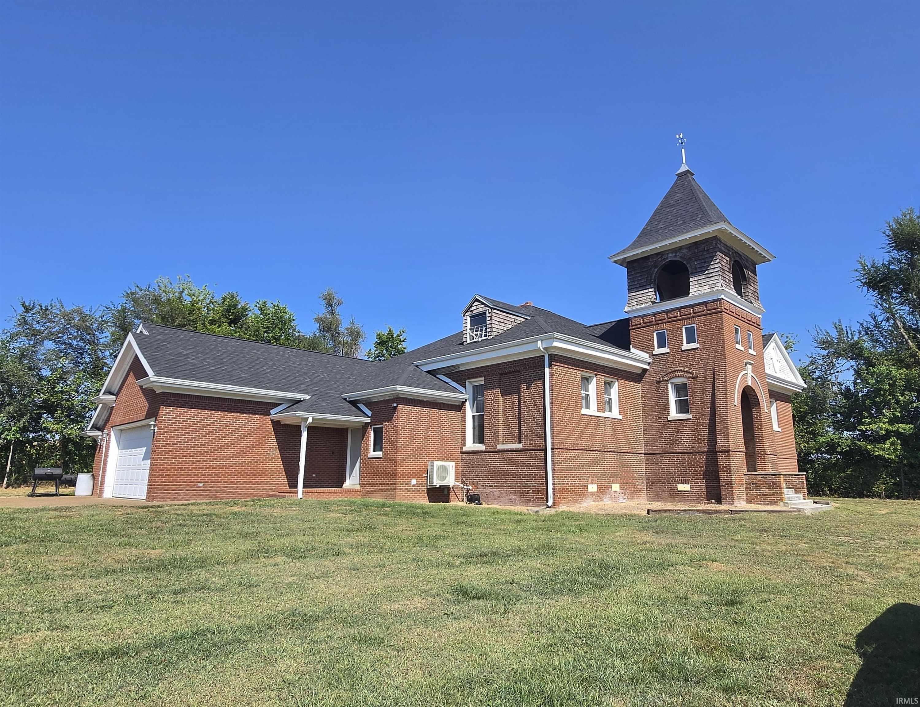 7920 Weilbrenner Road Mount Vernon, IN 47620 - Photo 2 of 36