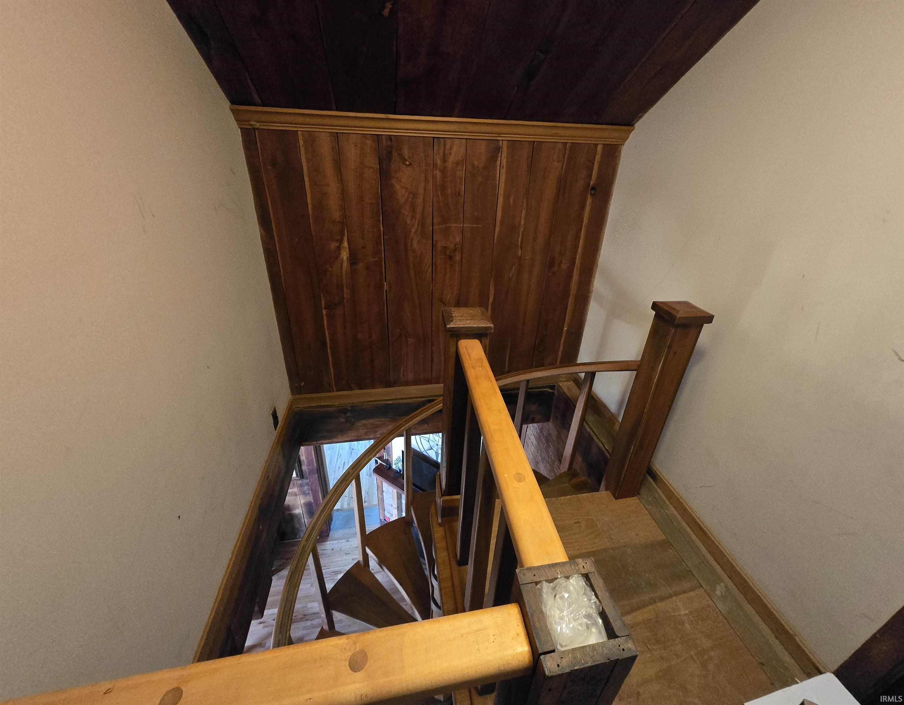 7920 Weilbrenner Road Mount Vernon, IN 47620 - Photo 34 of 36