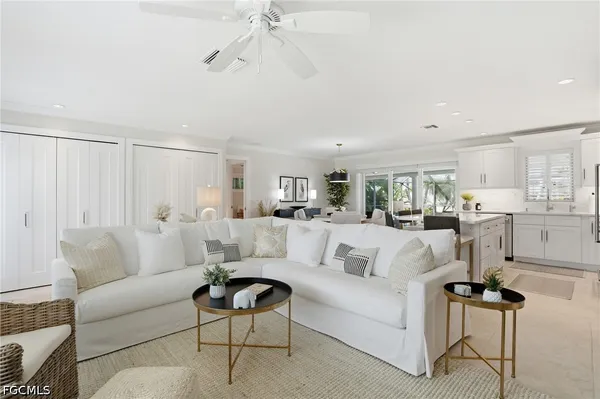 $1,249,999 | 20 Bayview Boulevard, Fort Myers Beach, FL 33931