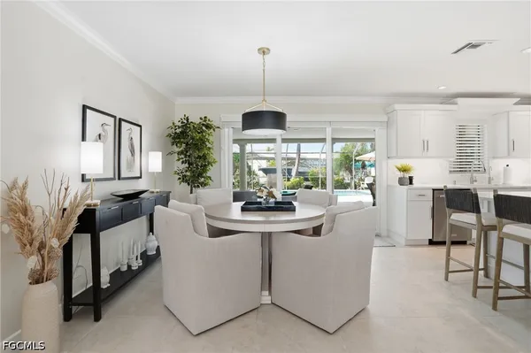 $1,249,999 | 20 Bayview Boulevard, Fort Myers Beach, FL 33931