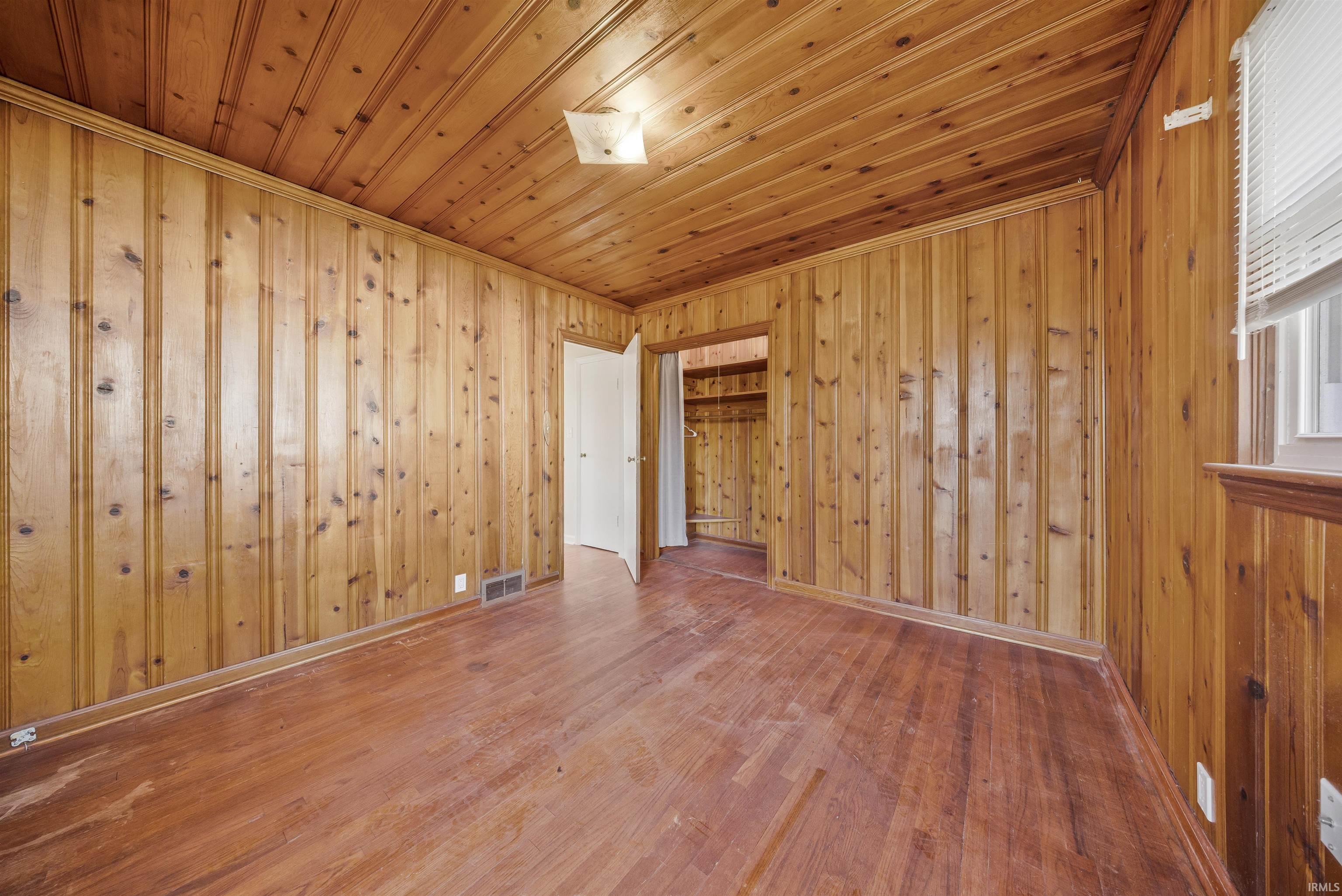 5910 Newburgh Road Evansville, IN 47715 - Photo 20 of 32