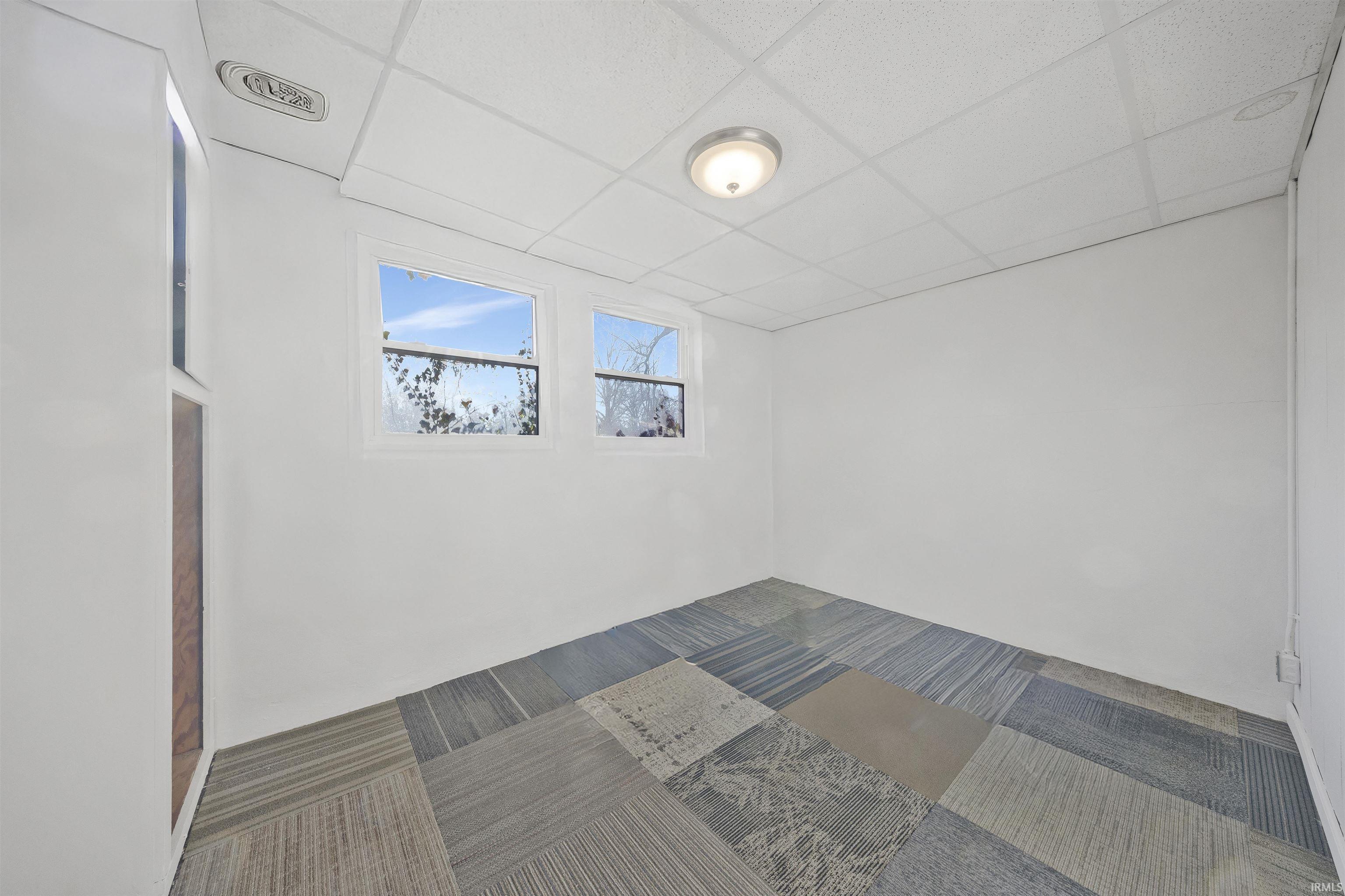 5910 Newburgh Road Evansville, IN 47715 - Photo 25 of 32