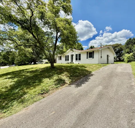 $2,500 | 207 Blue Ridge Drive, Old Hickory, TN 37138
