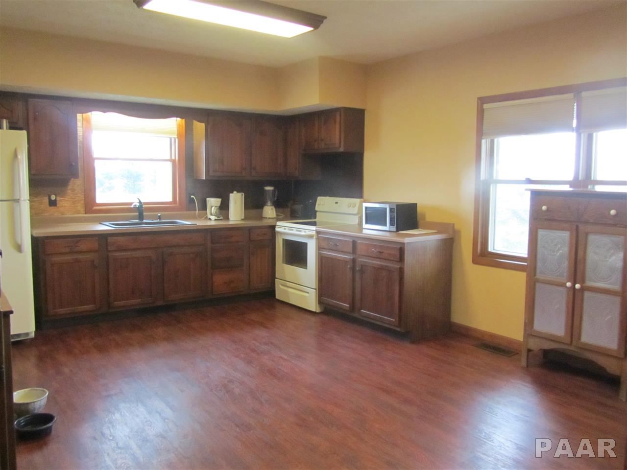 758 Towerline Road Delavan, IL 61734 - Photo 6 of 16