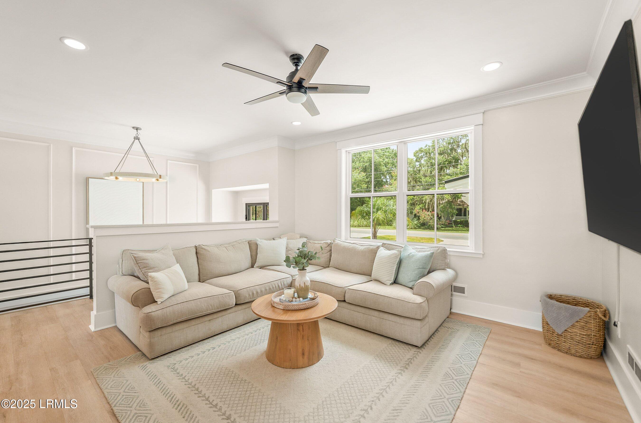 2102 Bay Street Beaufort, SC 29902 - Photo 18 of 94 DSC00200-191.jpg-SMALL